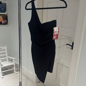 Emerald Sundae Black One-Shoulder Dress